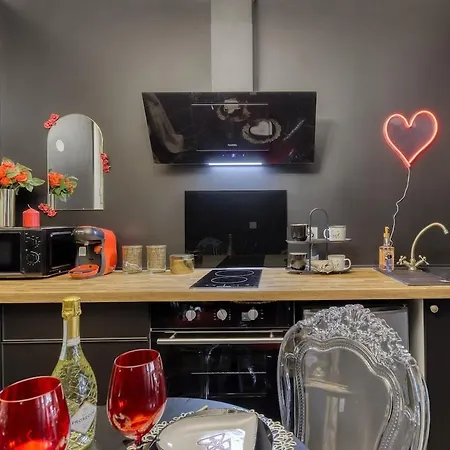 Nid D'amour Romantique Apartment Corbeil-Essonnes