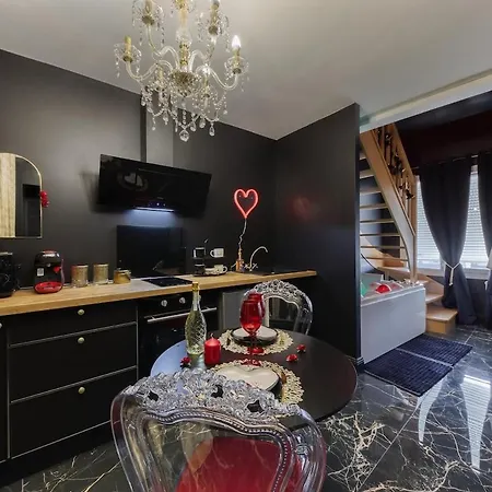 Nid D'amour Romantique 